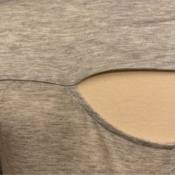 NWOT Athleta Long Sleeve Top in Heather Gray - Picture 7 of 10